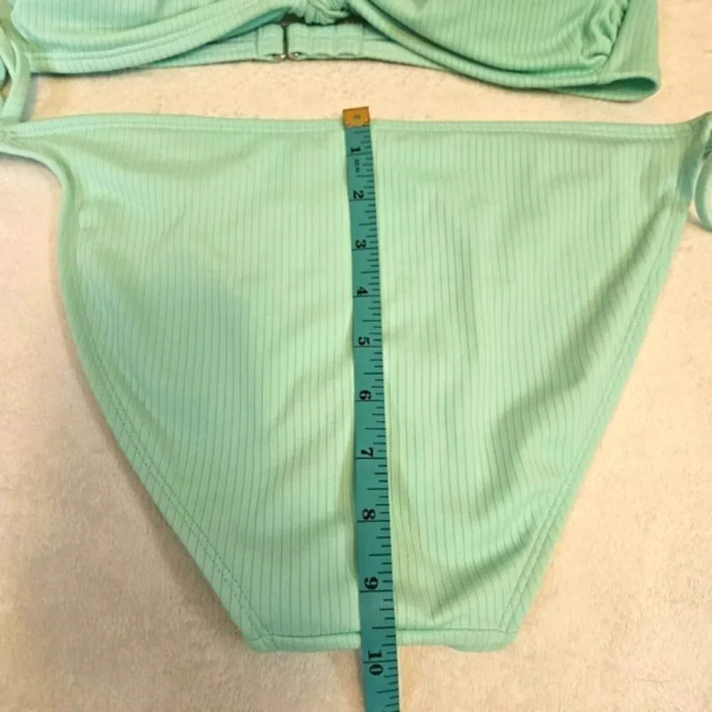 Xhilaration stylish mint